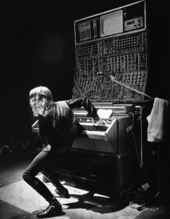keith-emerson-640x822.png